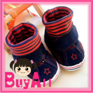 【Baby first step of the baby's shoes / boots】 baby cute foot five-pointed star velvet shoes / baby shoes / shoes / children's shoes / baby shoes / anti-skid shoes ★ bottom anti-skid design