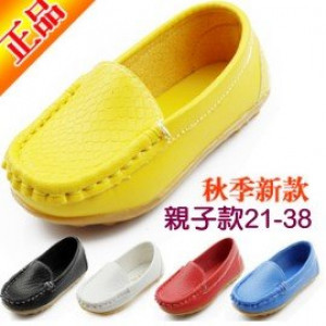 [Real parent-child shoes to Hello, feet long 13-24 cm] fashion solid color wear good Peas shoes, canvas shoes / casual shoes / transport shoes / parent-child shoes ~ sound, comfortable, good wear off